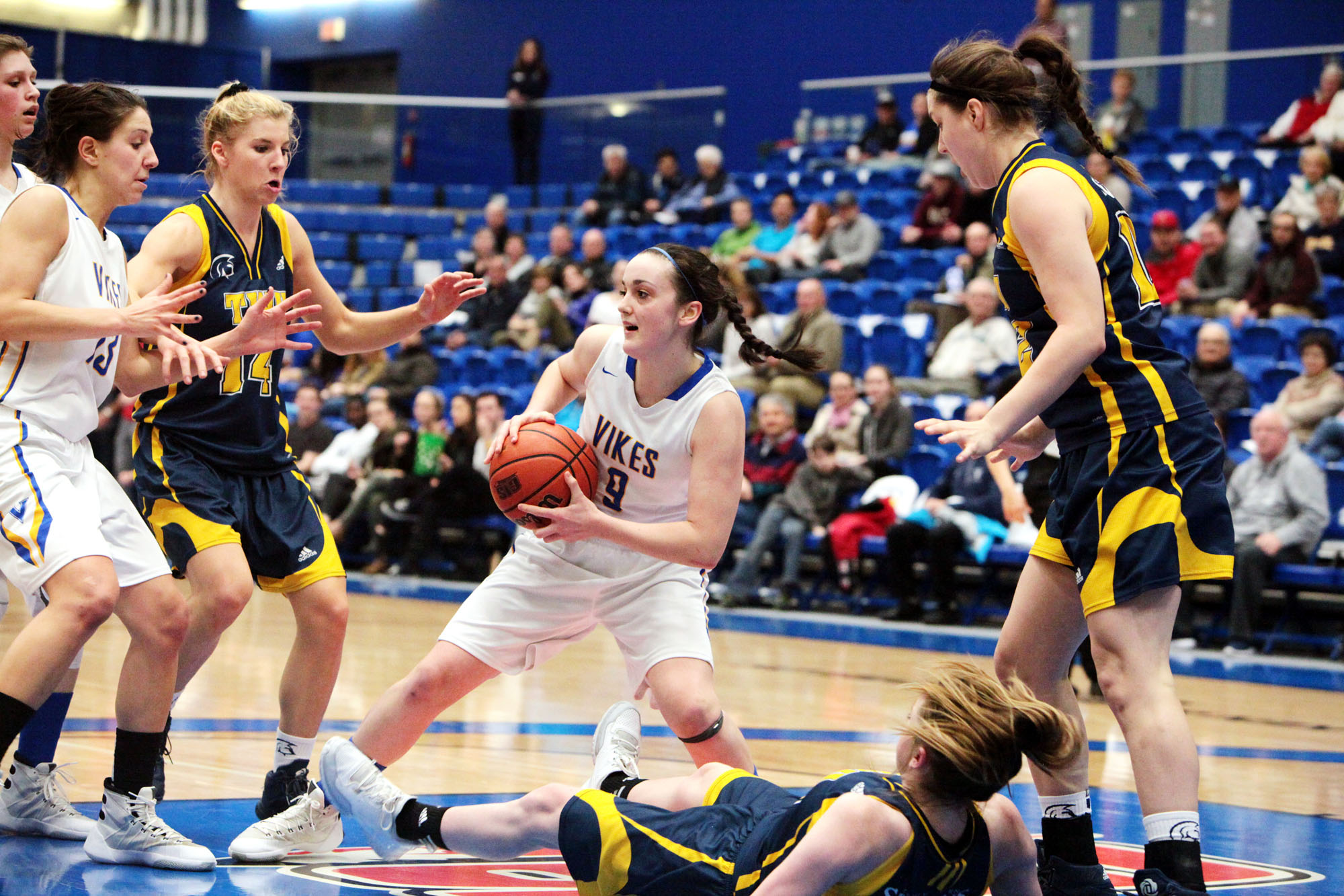 Vikes Put Spartans To Sword In Three Game Series The Martlet